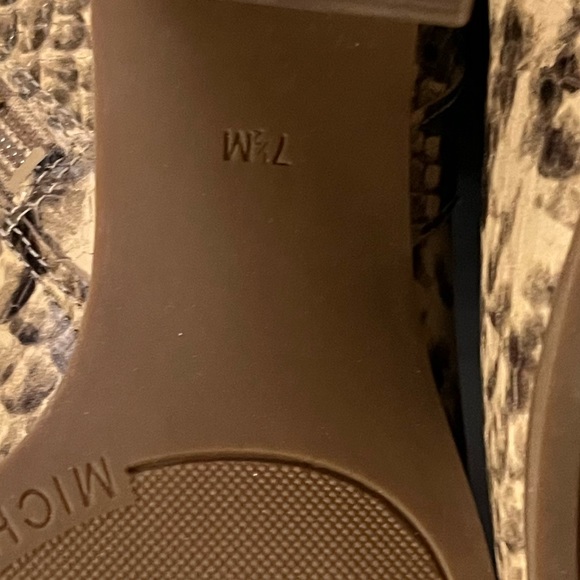 Michael kors snakeskin ankle boots - Picture 4 of 5